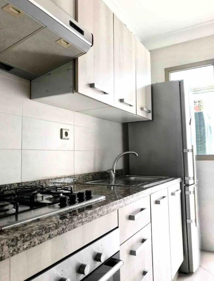 Apartment Modern & Lovely 2 Bedroom En-suite By Tramway And Train Station Belvedere *